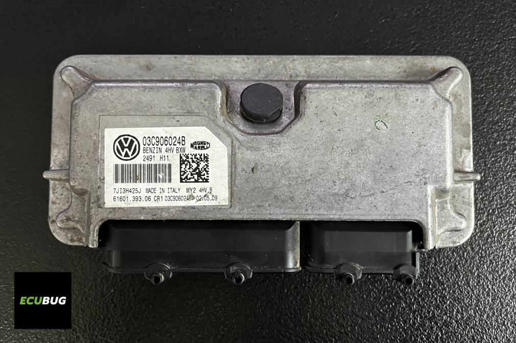 Magneti Marelli IAW 4HV engine ECU with part number 03C906024B from a Skoda Fabia, VAG WFS3 immobilizer system